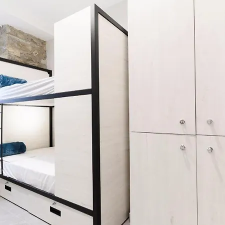 Logune Rooms-3